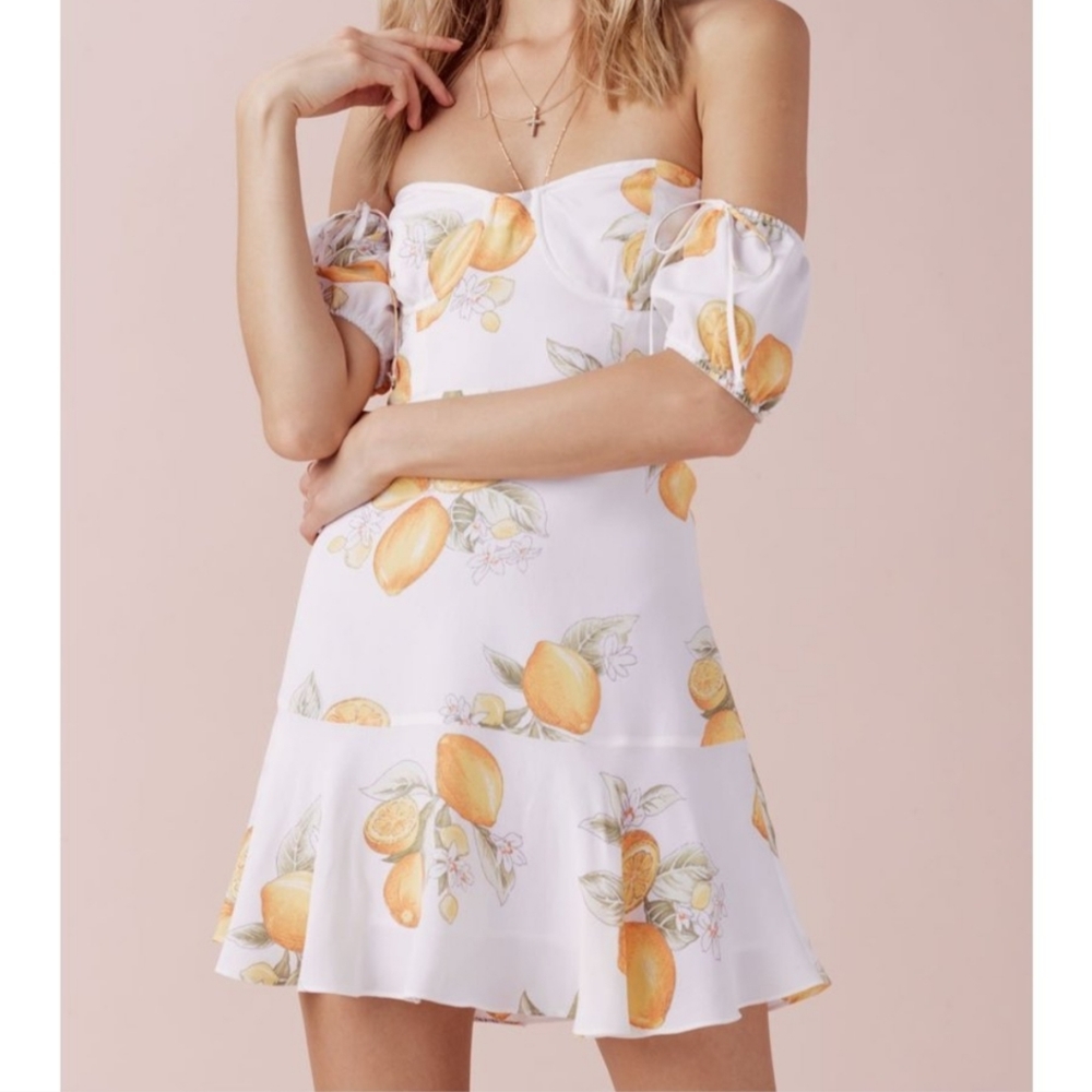 BNWT For Love & Lemons Lemonade Mini